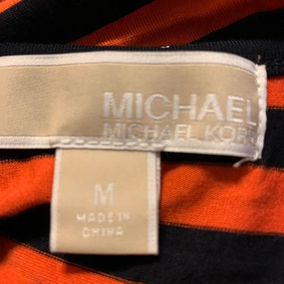 Michael Kors Asymmetrical Dress. - Picture 4 of 7